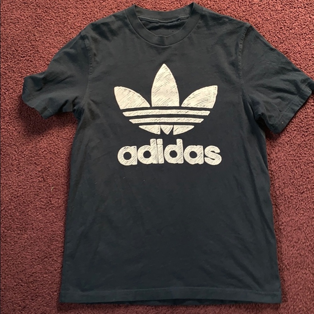 Adidas tee Shirt